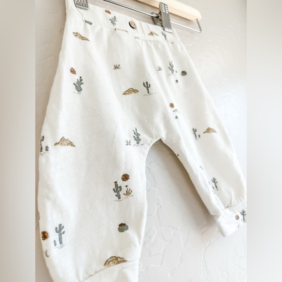 Rylee + Cru Catcus Desert Print Cotton Pants - Size: 0-3 Months - Picture 4 of 7